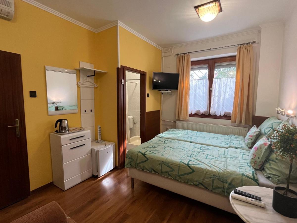 Hotel Tang House 唐舍 à Budapest Extérieur photo